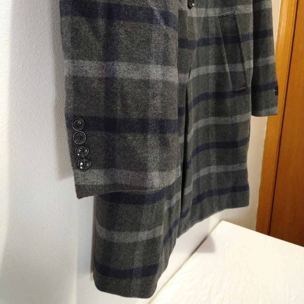 Tommy Hilfiger Addison "The Flex"Wool-Blend  Modern-Fit Trench Coat - Picture 5 of 15